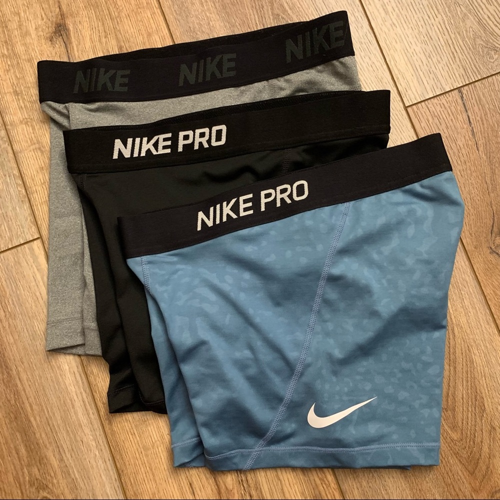 NIKE PRO SET OF 3